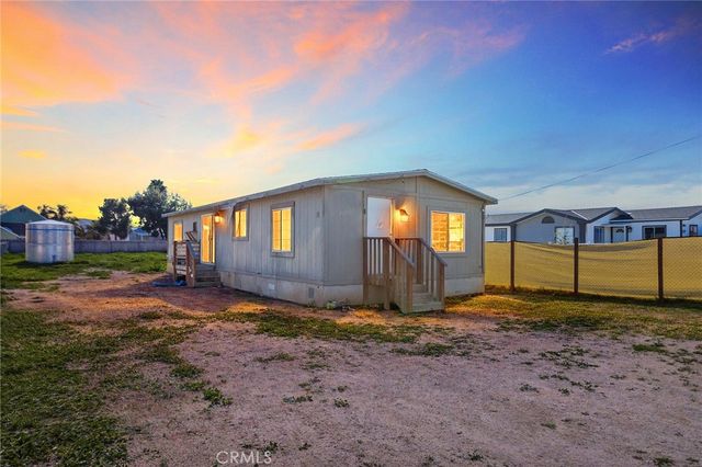 21285 Kinney, Perris, CA 92570