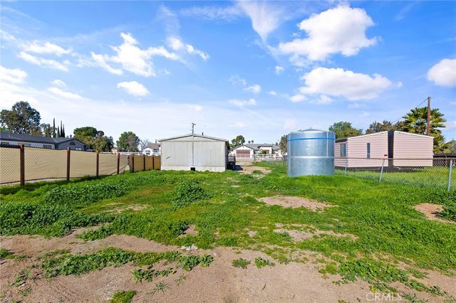 21285 Kinney, Perris, CA 92570