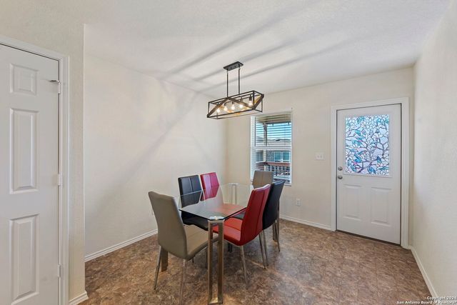 10211 Reyes, San Antonio, TX 78254