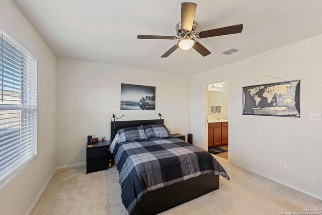 10211 Reyes, San Antonio, TX 78254