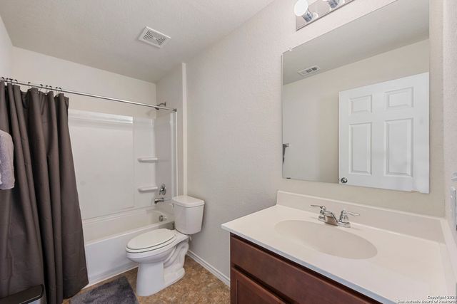 10211 Reyes, San Antonio, TX 78254