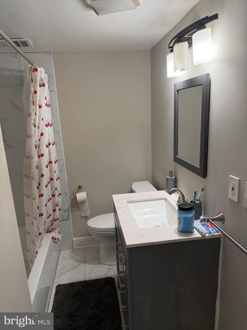 217 CEDAR AVE, Gaithersburg, MD 20877
