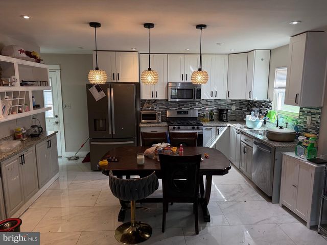 217 CEDAR AVE, Gaithersburg, MD 20877