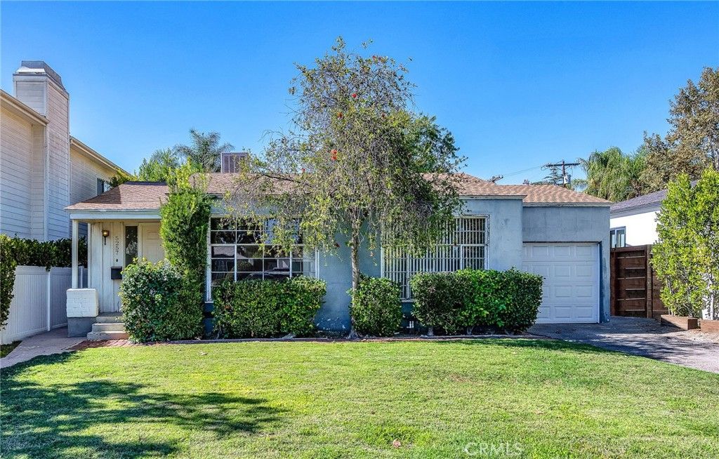 5257 Bellaire Avenue, Valley Village, CA 91607