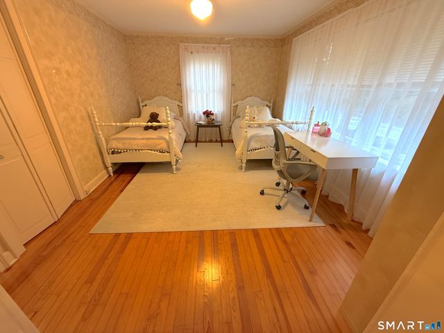 1340 Manchester Road, Glastonbury, CT 06033