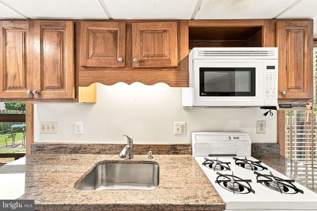 58 WINCHESTER ST, Warrenton, VA 20186