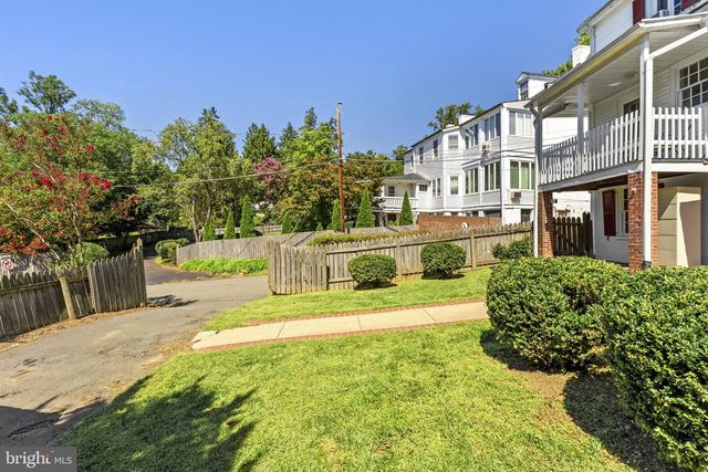 58 WINCHESTER ST, Warrenton, VA 20186