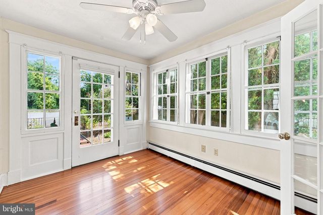 58 WINCHESTER ST, Warrenton, VA 20186