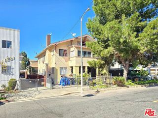 1215 Fedora Street, Los Angeles, CA 90006
