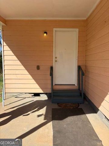 407 E Brooks Avenue, Griffin, GA 30223