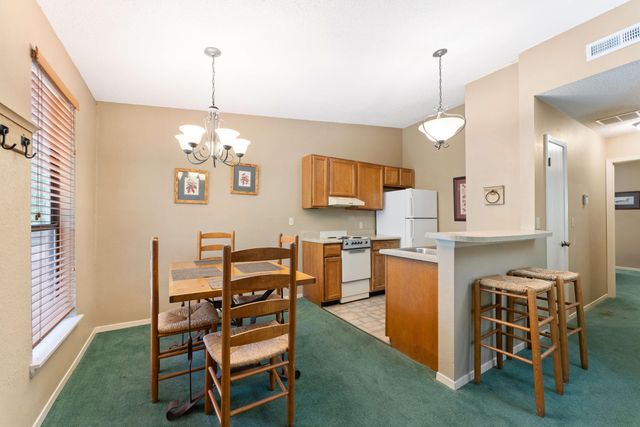 34 Rasso Way 64, Kimberling City, MO 65686