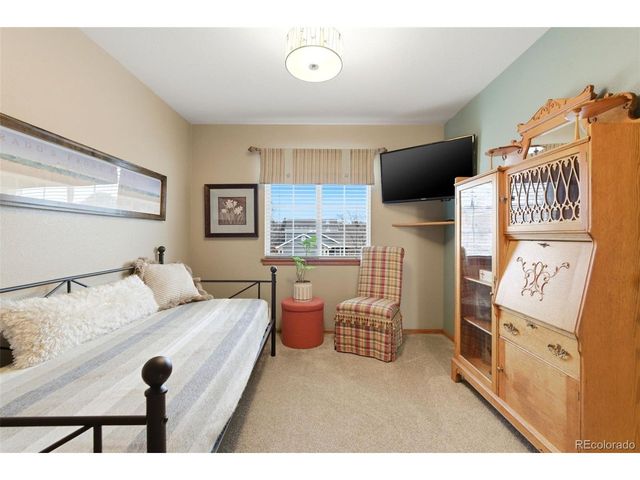 569 Branding Iron Ln, Castle Rock, CO 80104