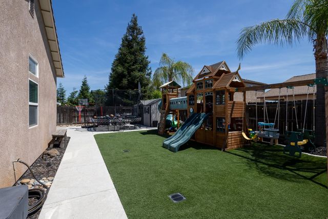 1424 Doria Way, Manteca, CA 95336