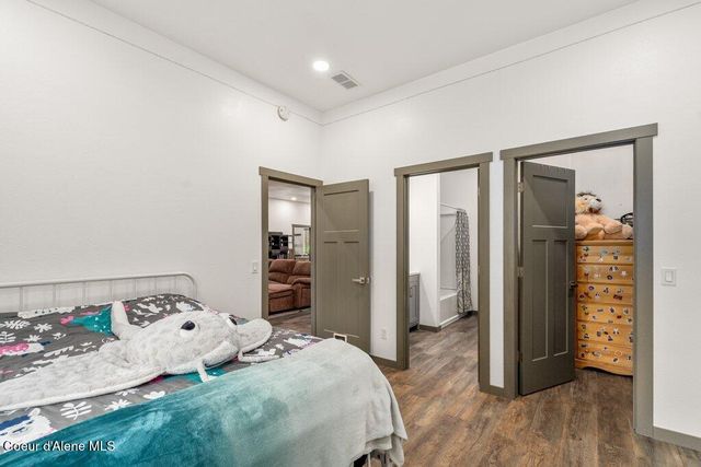 140 Wright RD, Kingston, ID 83839