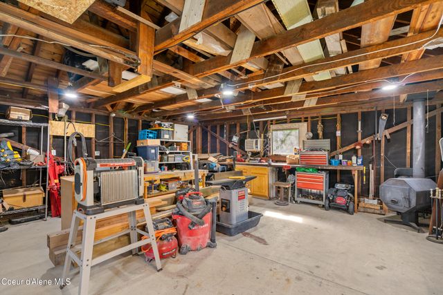 140 Wright RD, Kingston, ID 83839