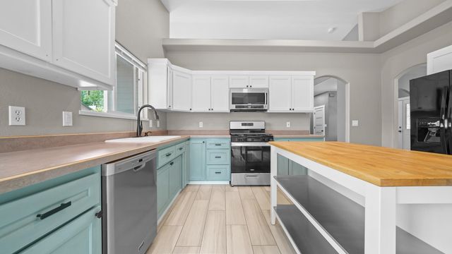 2035 Wrangler Way, Grand Junction, CO 81507