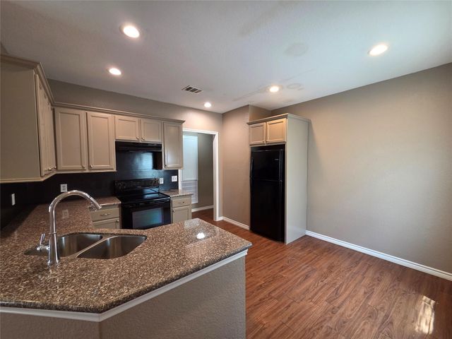 438 Spence Lane, Crosby, TX 77532