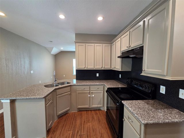438 Spence Lane, Crosby, TX 77532