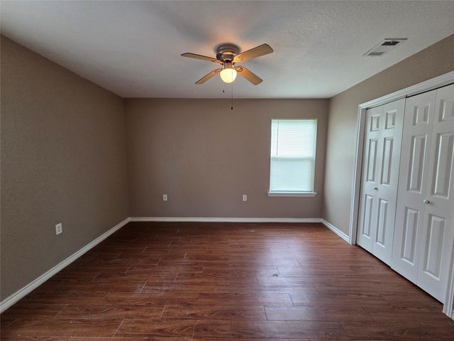 438 Spence Lane, Crosby, TX 77532