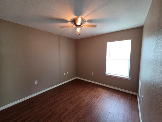 438 Spence Lane, Crosby, TX 77532