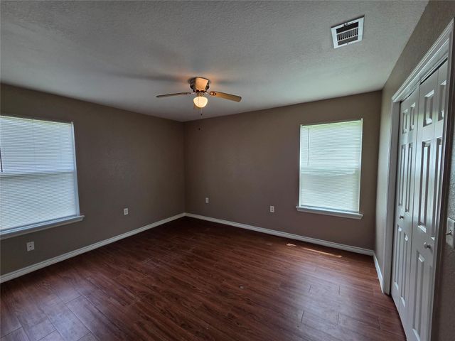 438 Spence Lane, Crosby, TX 77532