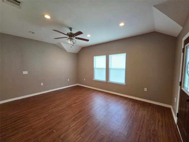 438 Spence Lane, Crosby, TX 77532