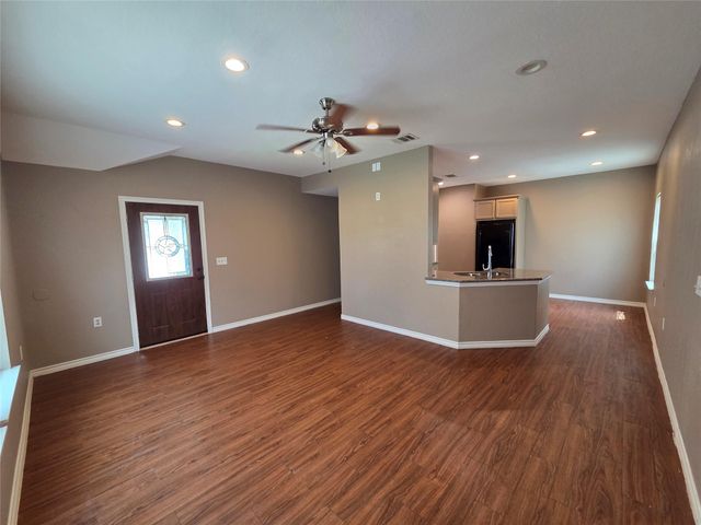 438 Spence Lane, Crosby, TX 77532