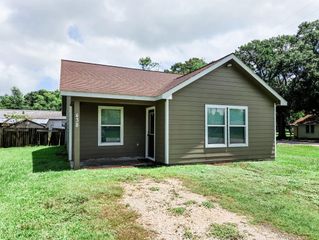 438 Spence Lane, Crosby, TX 77532
