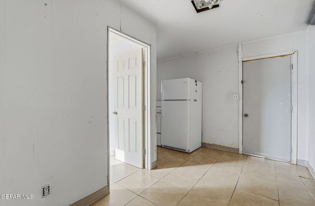 209 N Seville Drive, El Paso, TX 79905