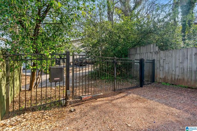 1521 15TH STREET S, Birmingham, AL 35205