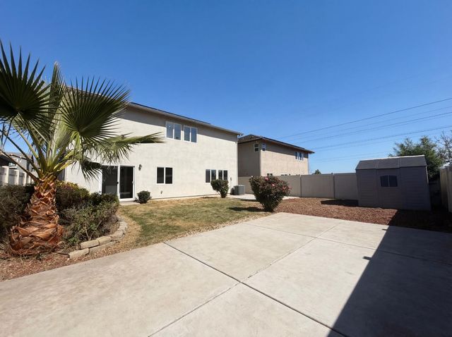 1176 Willow Hill Ave, Sacramento, CA 95834