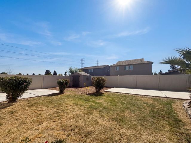 1176 Willow Hill Ave, Sacramento, CA 95834