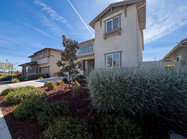 1176 Willow Hill Ave, Sacramento, CA 95834