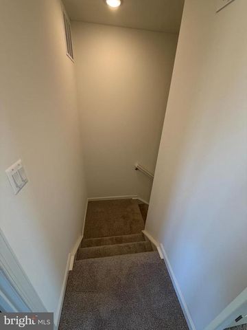 2609 GREY WOLF LN, Locust Grove, VA 22508