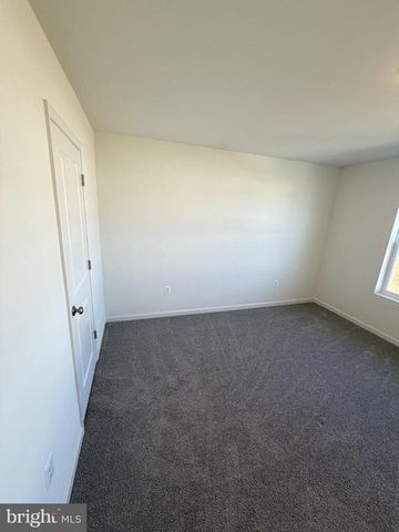 2609 GREY WOLF LN, Locust Grove, VA 22508