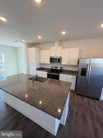 2609 GREY WOLF LN, Locust Grove, VA 22508