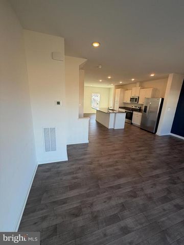 2609 GREY WOLF LN, Locust Grove, VA 22508