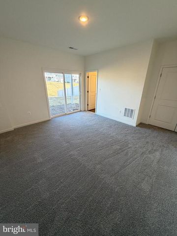 2609 GREY WOLF LN, Locust Grove, VA 22508