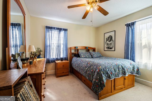 29 Mountain View Drive, Toccoa, GA 30577