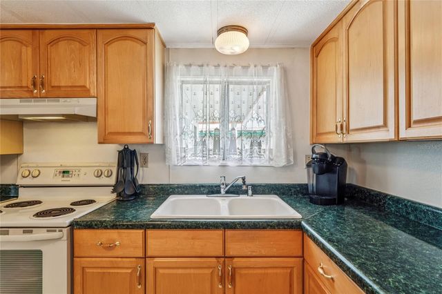 38536 REMORA AVENUE, Zephyrhills, FL 33542