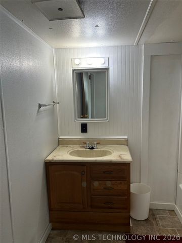 723 4th, Crowder, OK 74430