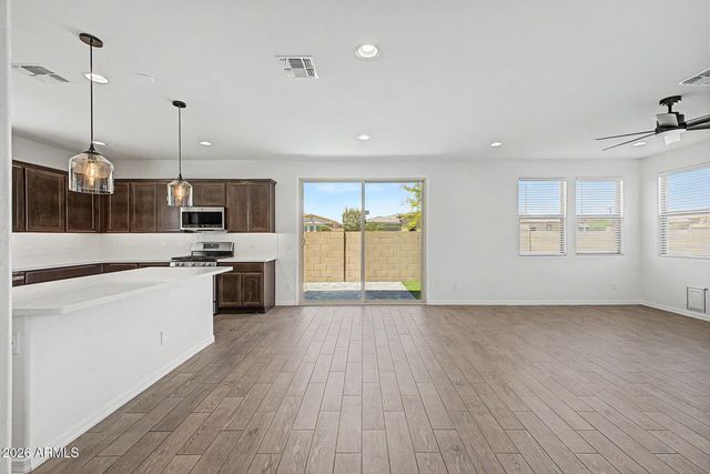 14116 W BRONCO Trail, Surprise, AZ 85387