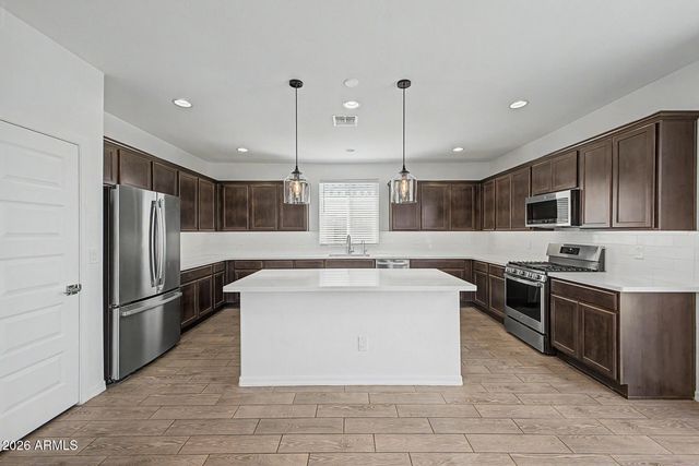 14116 W BRONCO Trail, Surprise, AZ 85387