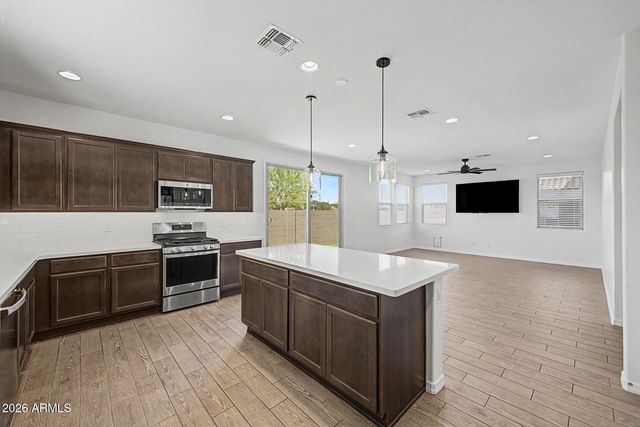 14116 W BRONCO Trail, Surprise, AZ 85387