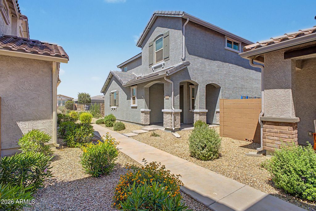 14116 W BRONCO Trail, Surprise, AZ 85387 — photo 3