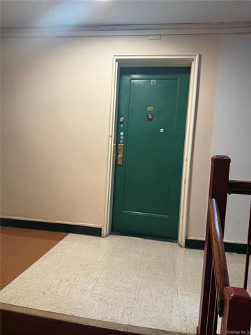 33-25 81th Street 6E, Elmhurst, NY 11372