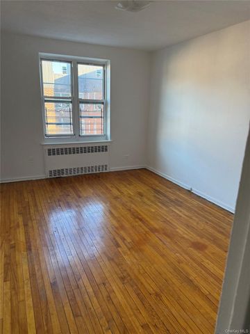 33-25 81th Street 6E, Elmhurst, NY 11372
