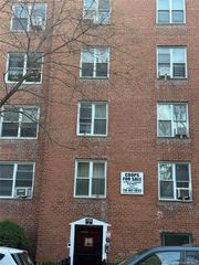 33-25 81th Street 6E, Elmhurst, NY 11372