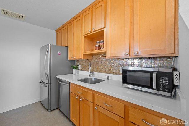 5 Richards Circle, San Francisco, CA 94124