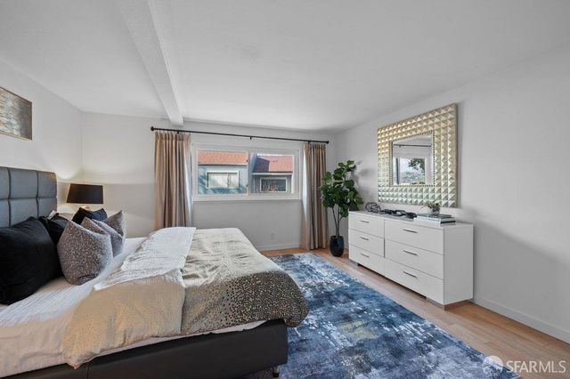 5 Richards Circle, San Francisco, CA 94124